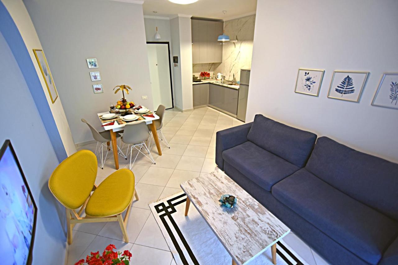 Sunrise Suites Vlorë Εξωτερικό φωτογραφία