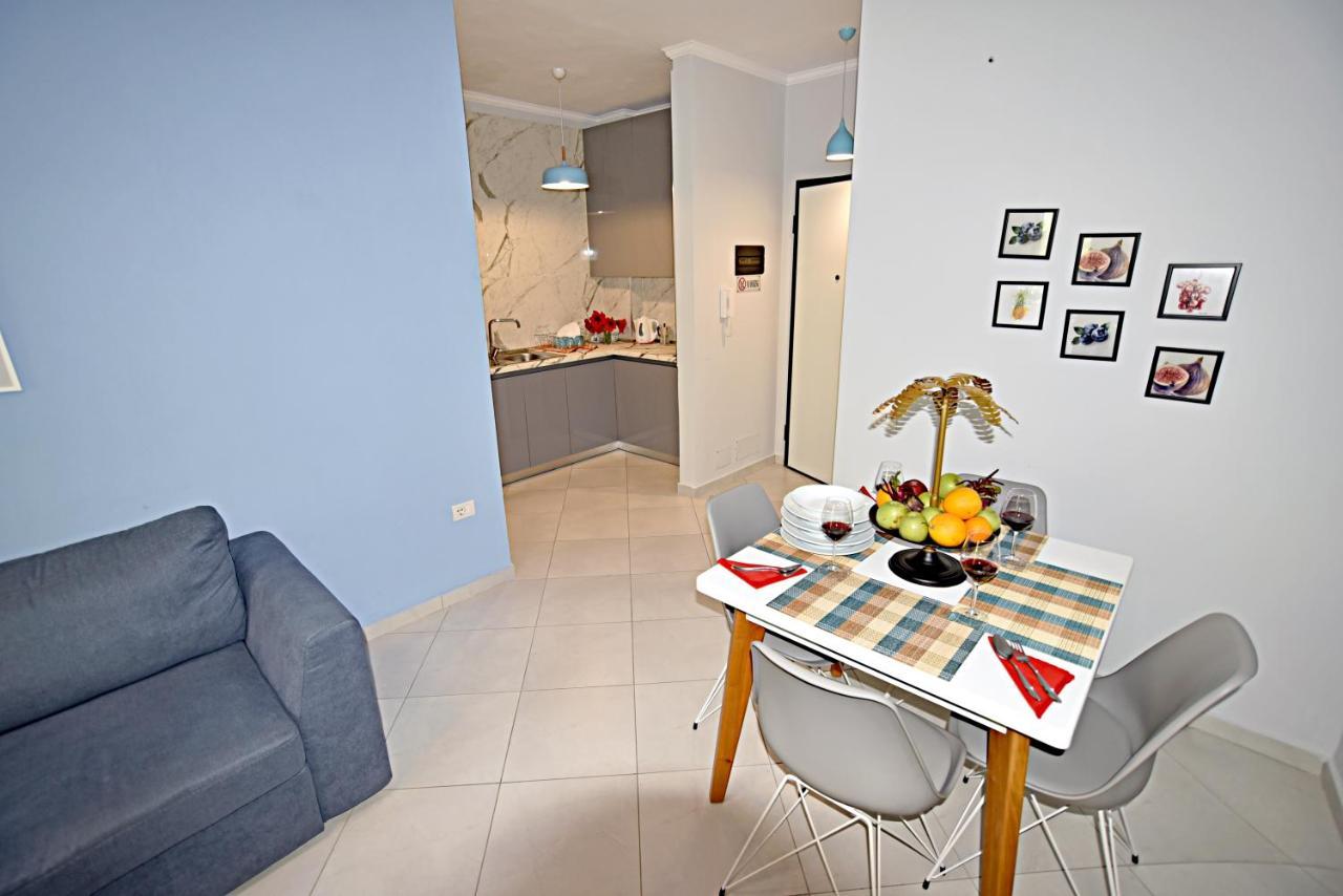 Sunrise Suites Vlorë Εξωτερικό φωτογραφία